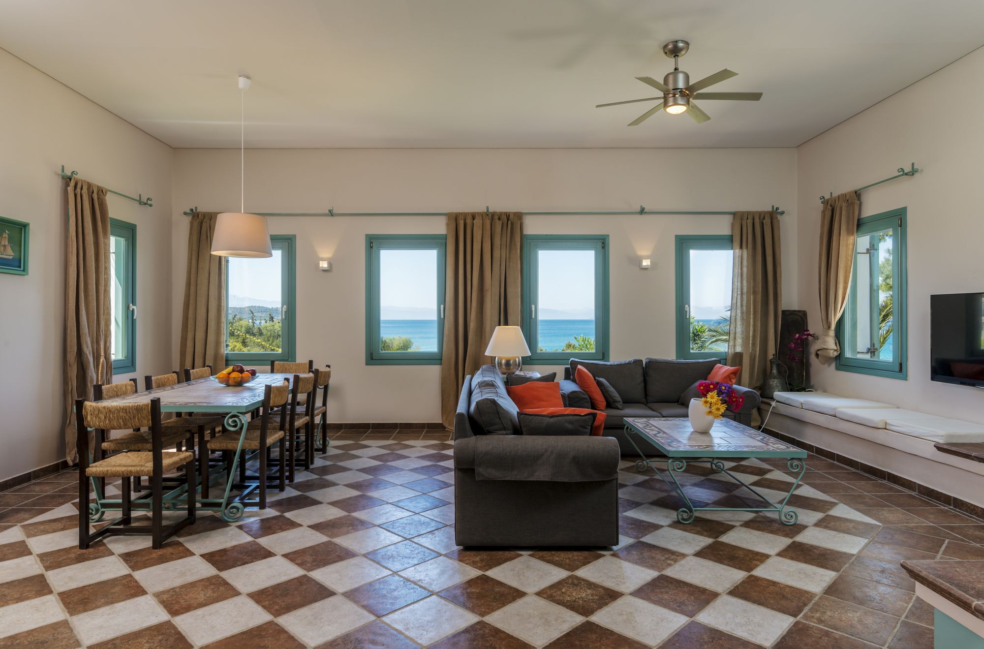 Electra Beachfront Villa Kranidi Eksteriør billede